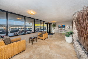 8-634 Lobby Entry2