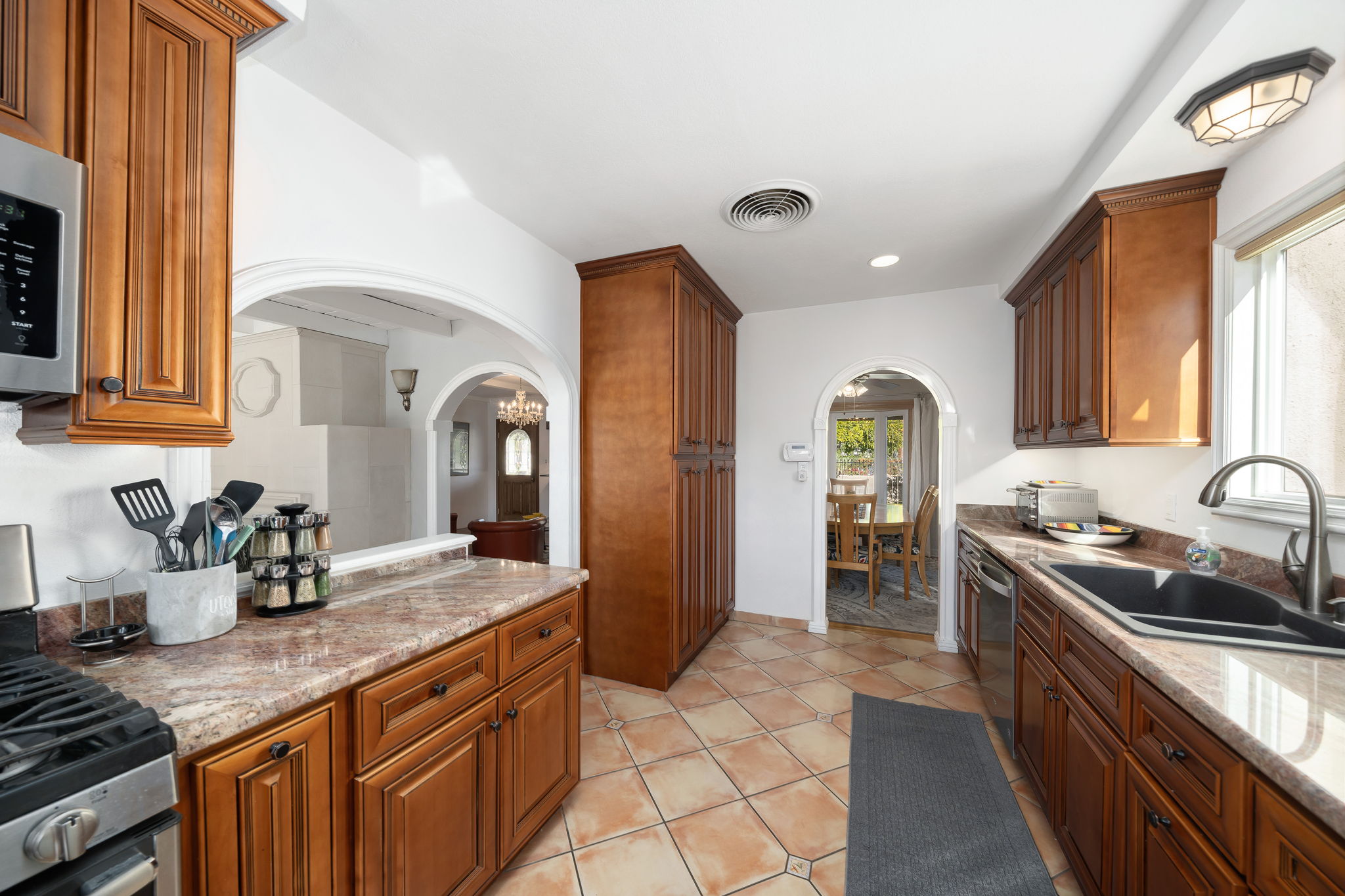 477 E Vía Colusa, Palm Springs, CA 92262, US Photo 17