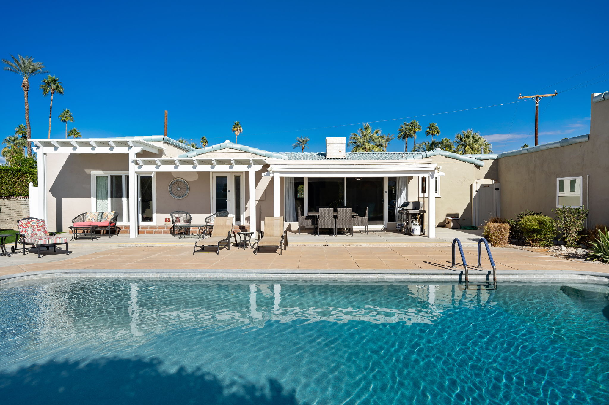 477 E Vía Colusa, Palm Springs, CA 92262, US Photo 29
