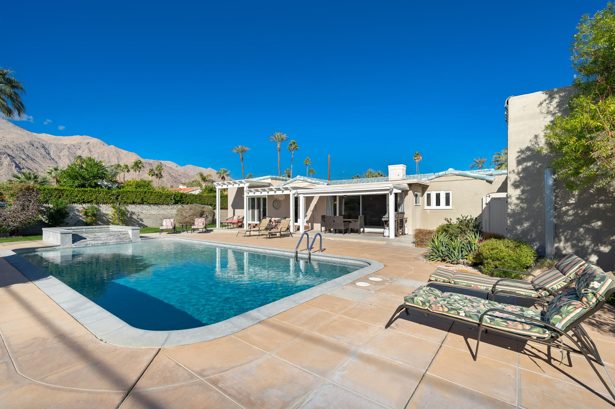 477 E Vía Colusa, Palm Springs, CA 92262, US Photo 28