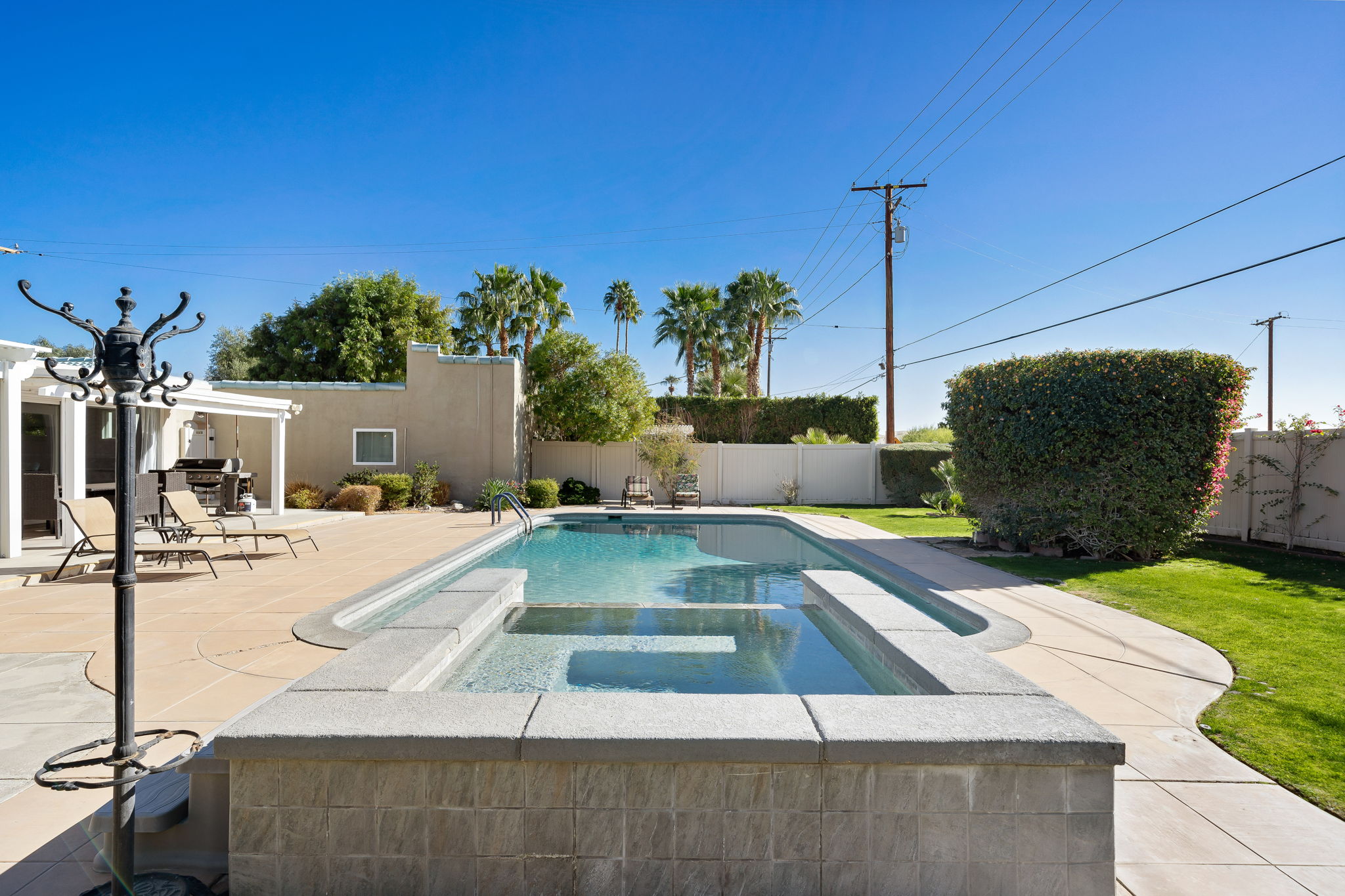 477 E Vía Colusa, Palm Springs, CA 92262, US Photo 31