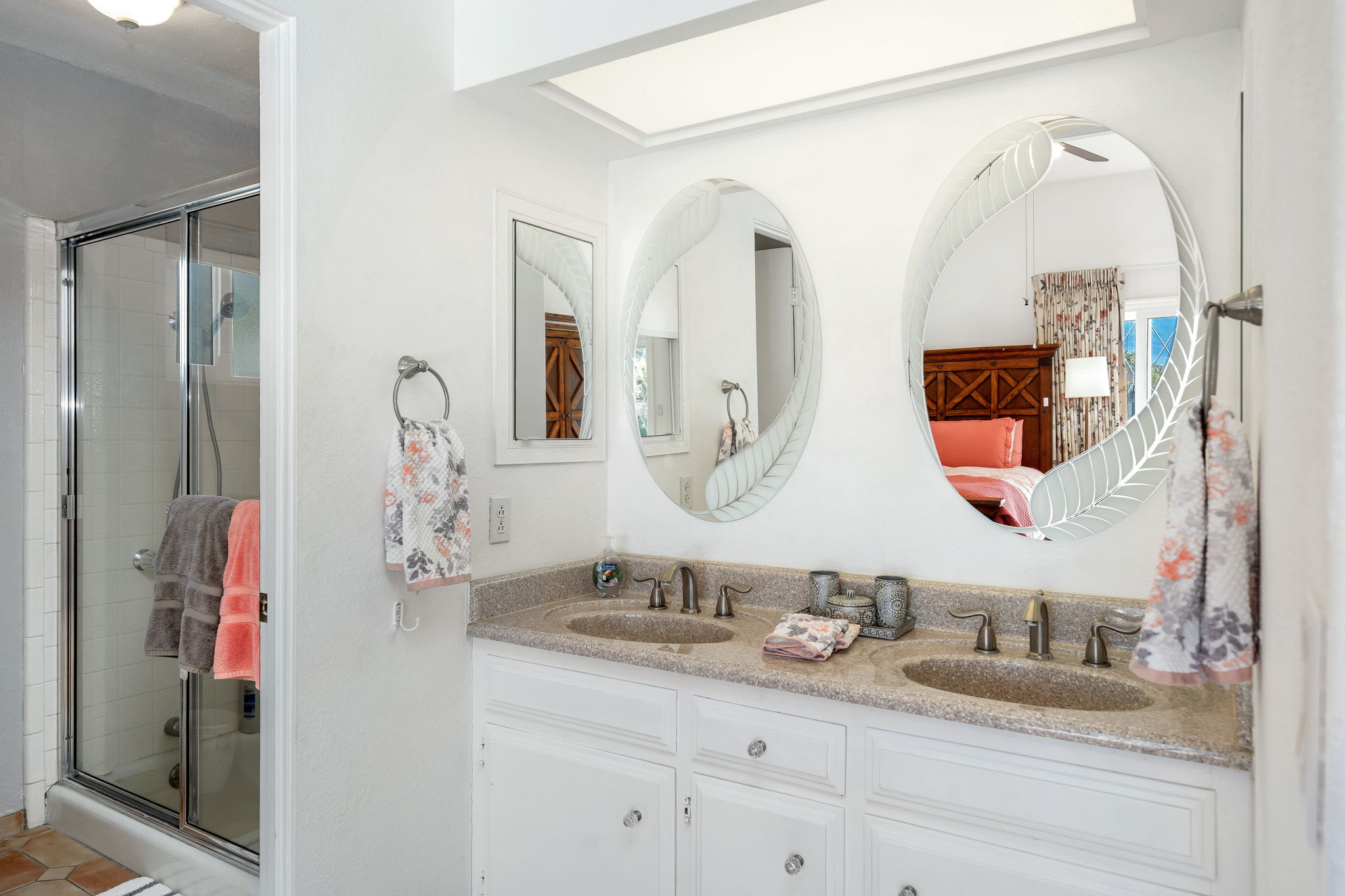 477 E Vía Colusa, Palm Springs, CA 92262, US Photo 34