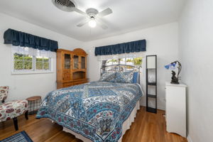 477 E Vía Colusa, Palm Springs, CA 92262, US Photo 35