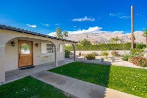 477 E Vía Colusa, Palm Springs, CA 92262, US Photo 7