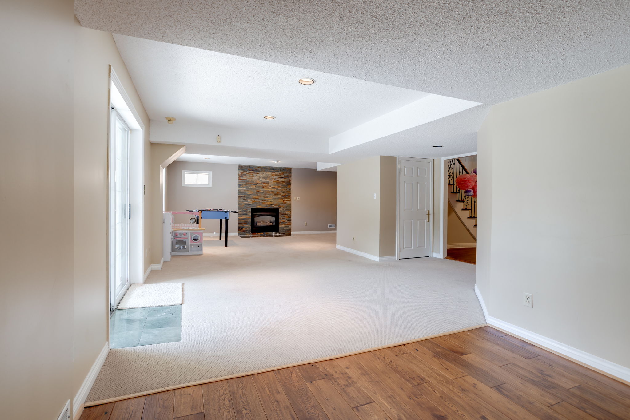 997 Lockwood Cir, Newmarket, ON L3X 1M1, CA Photo 64