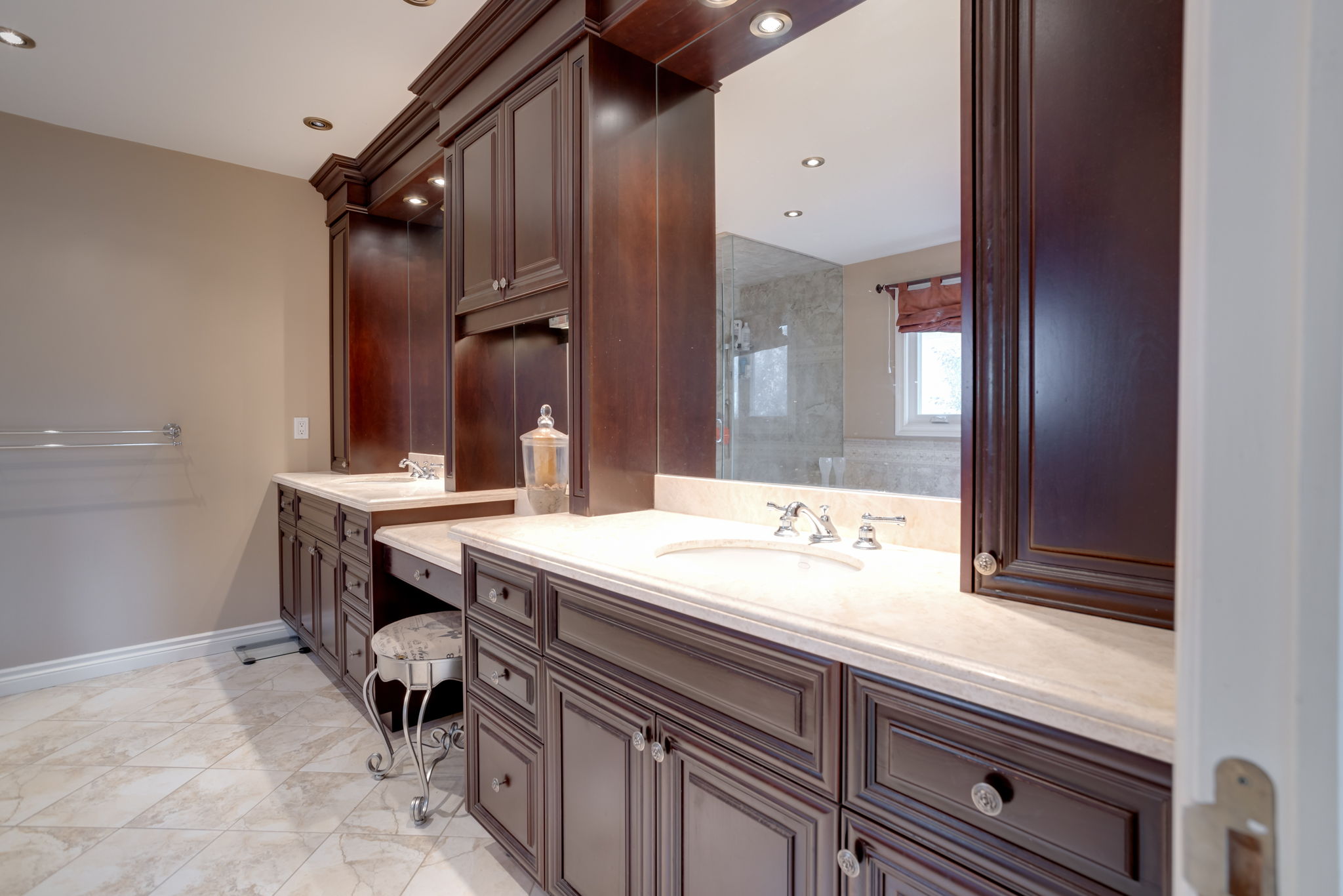 997 Lockwood Cir, Newmarket, ON L3X 1M1, CA Photo 58