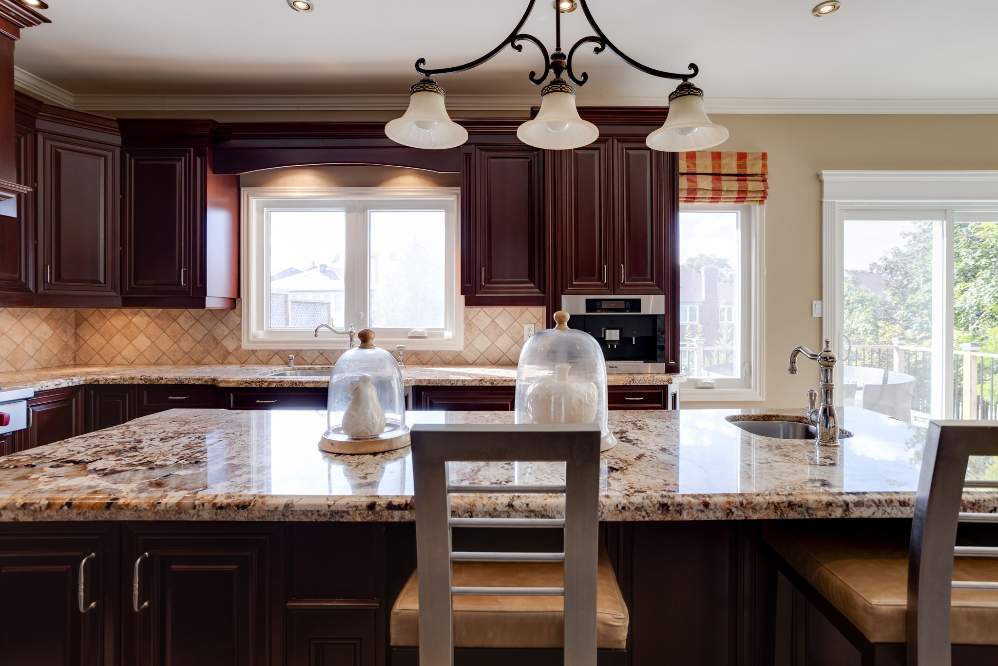 997 Lockwood Cir, Newmarket, ON L3X 1M1, CA Photo 9