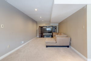 997 Lockwood Cir, Newmarket, ON L3X 1M1, CA Photo 66