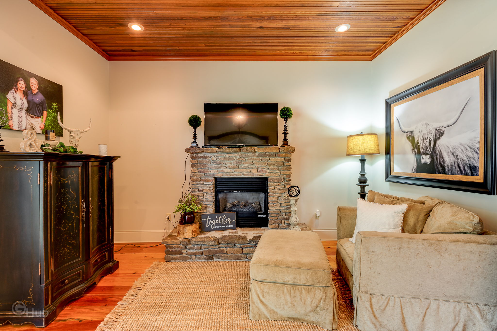 Master Bedroom View 4