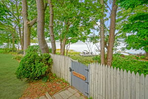 11 Helene St, Portland, ME 04103, USA Photo 17