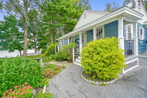 11 Helene St, Portland, ME 04103, USA Photo 6