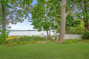 11 Helene St, Portland, ME 04103, USA Photo 14