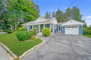 11 Helene St, Portland, ME 04103, USA Photo 1