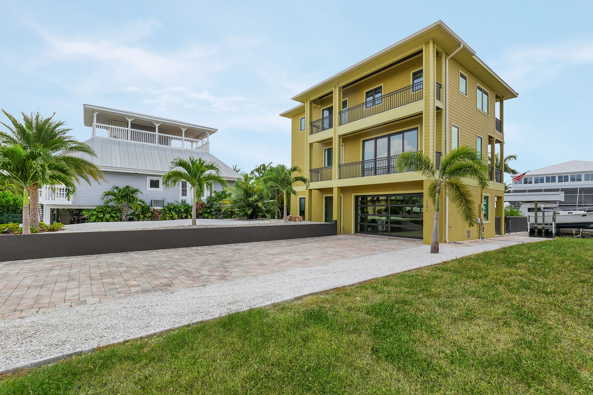 2292 Cherimoya Ln, St James City, FL 33956, US Photo 2