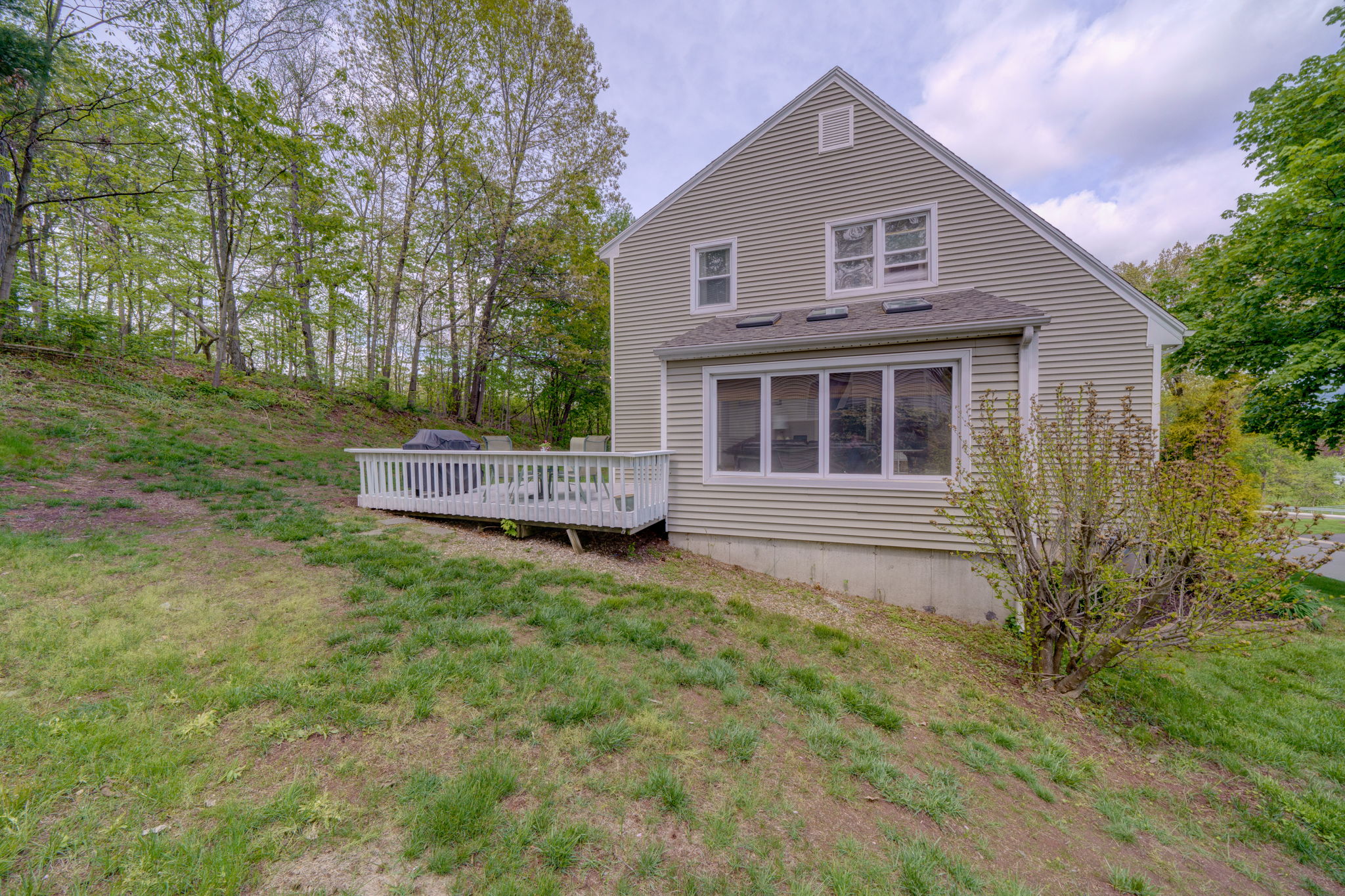 20 Tree Hill Rd, Berlin, CT 06037, US Photo 5