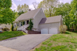 20 Tree Hill Rd, Berlin, CT 06037, US Photo 1