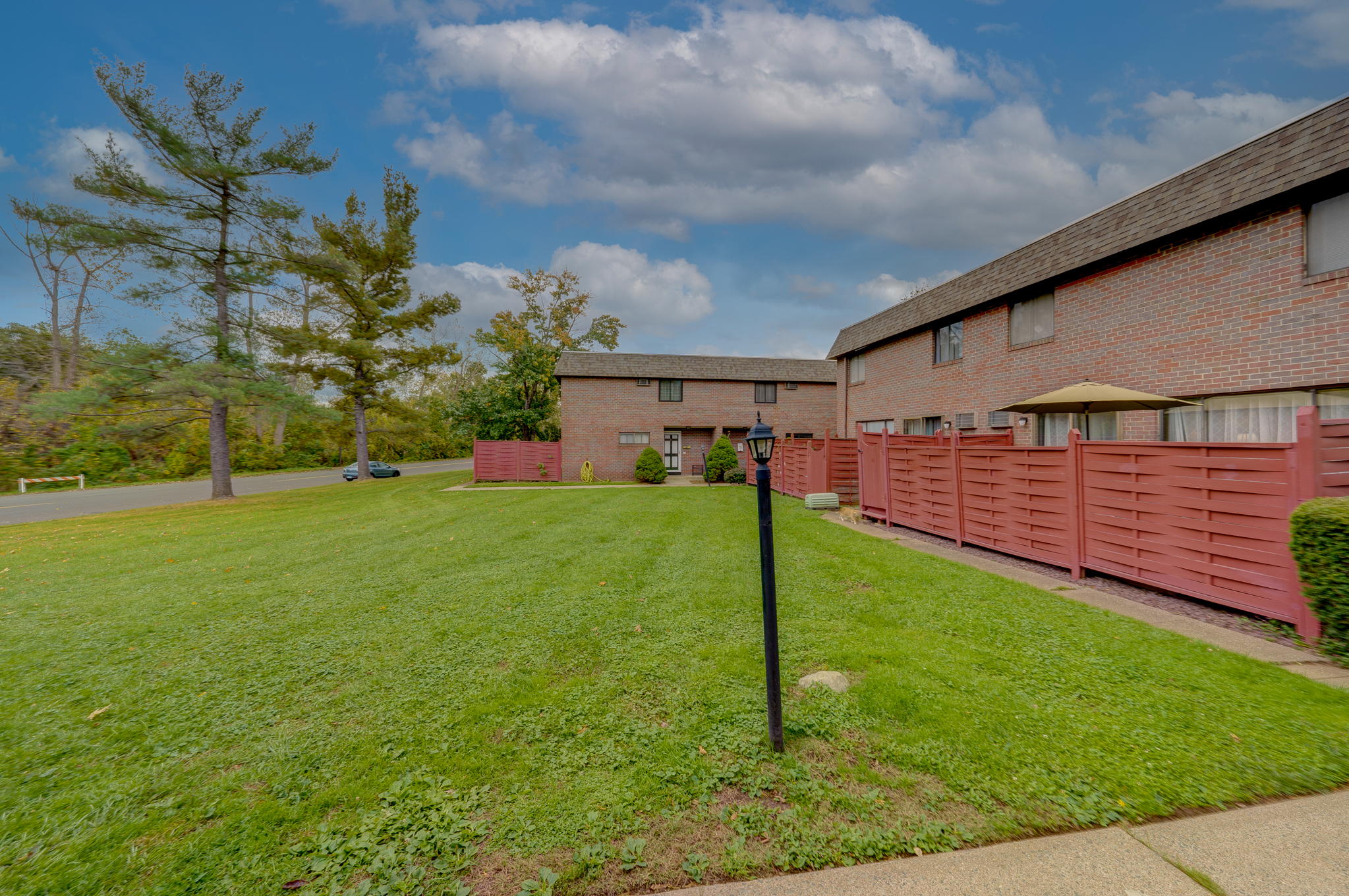 41 Sharon Ln, Wethersfield, CT 06109, USA Photo 3