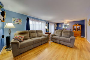 41 Sharon Ln, Wethersfield, CT 06109, USA Photo 13