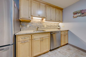 41 Sharon Ln, Wethersfield, CT 06109, USA Photo 19