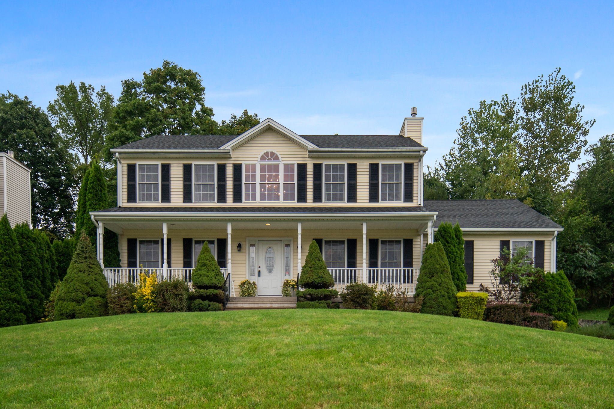 46 Lisbon St, Watertown, CT 06795, USA Photo 7
