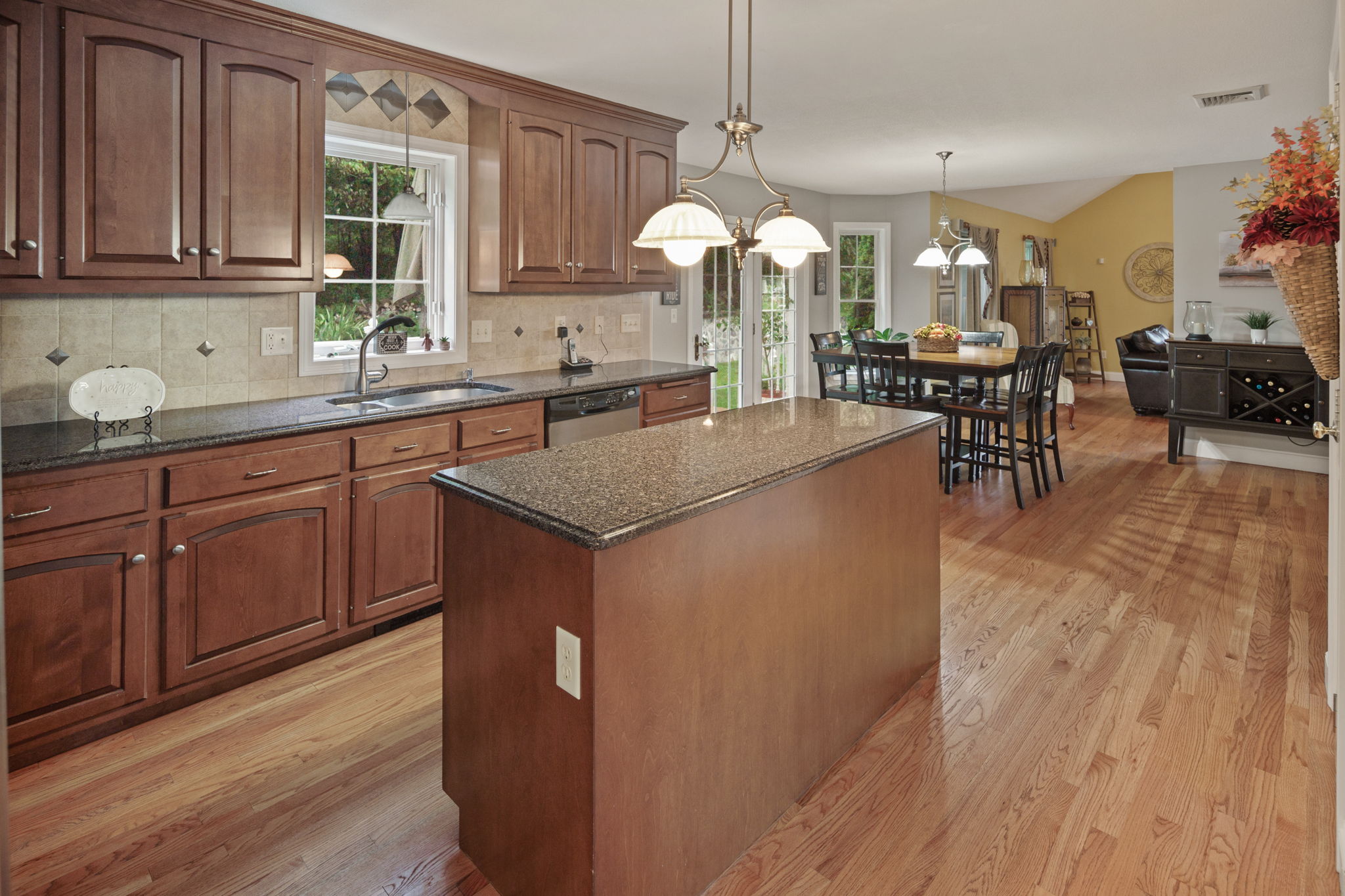 46 Lisbon St, Watertown, CT 06795, USA Photo 36