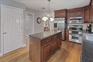 46 Lisbon St, Watertown, CT 06795, USA Photo 32