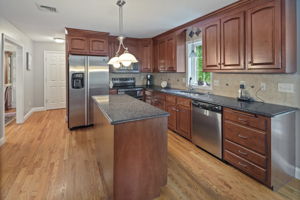 46 Lisbon St, Watertown, CT 06795, USA Photo 33