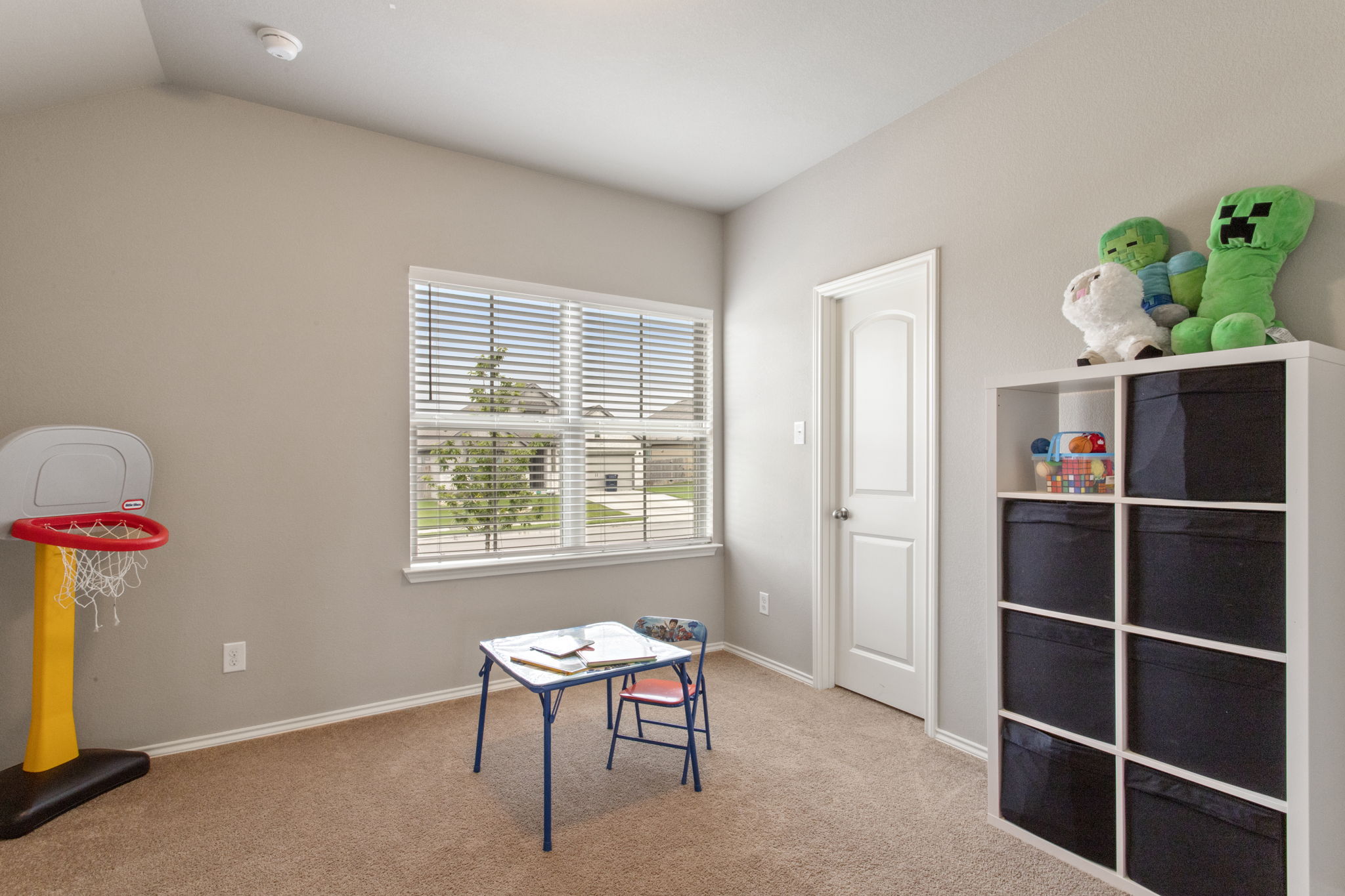 123 Finley St, Hutto, TX 13098, USA Photo 20