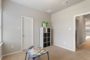 123 Finley St, Hutto, TX 13098, USA Photo 20