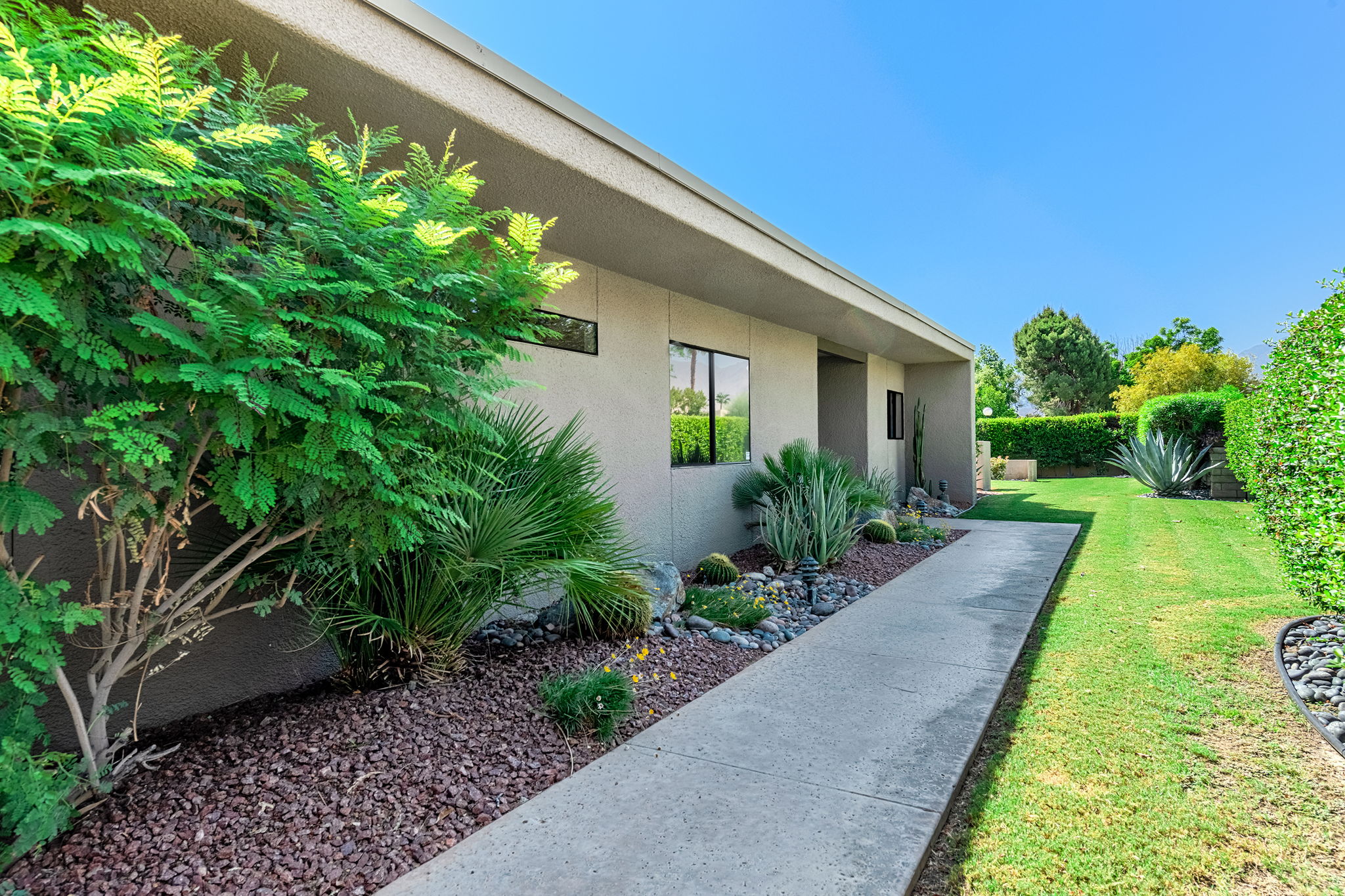 1331 Tiffany Cir S, Palm Springs, CA 92262, USA Photo 2