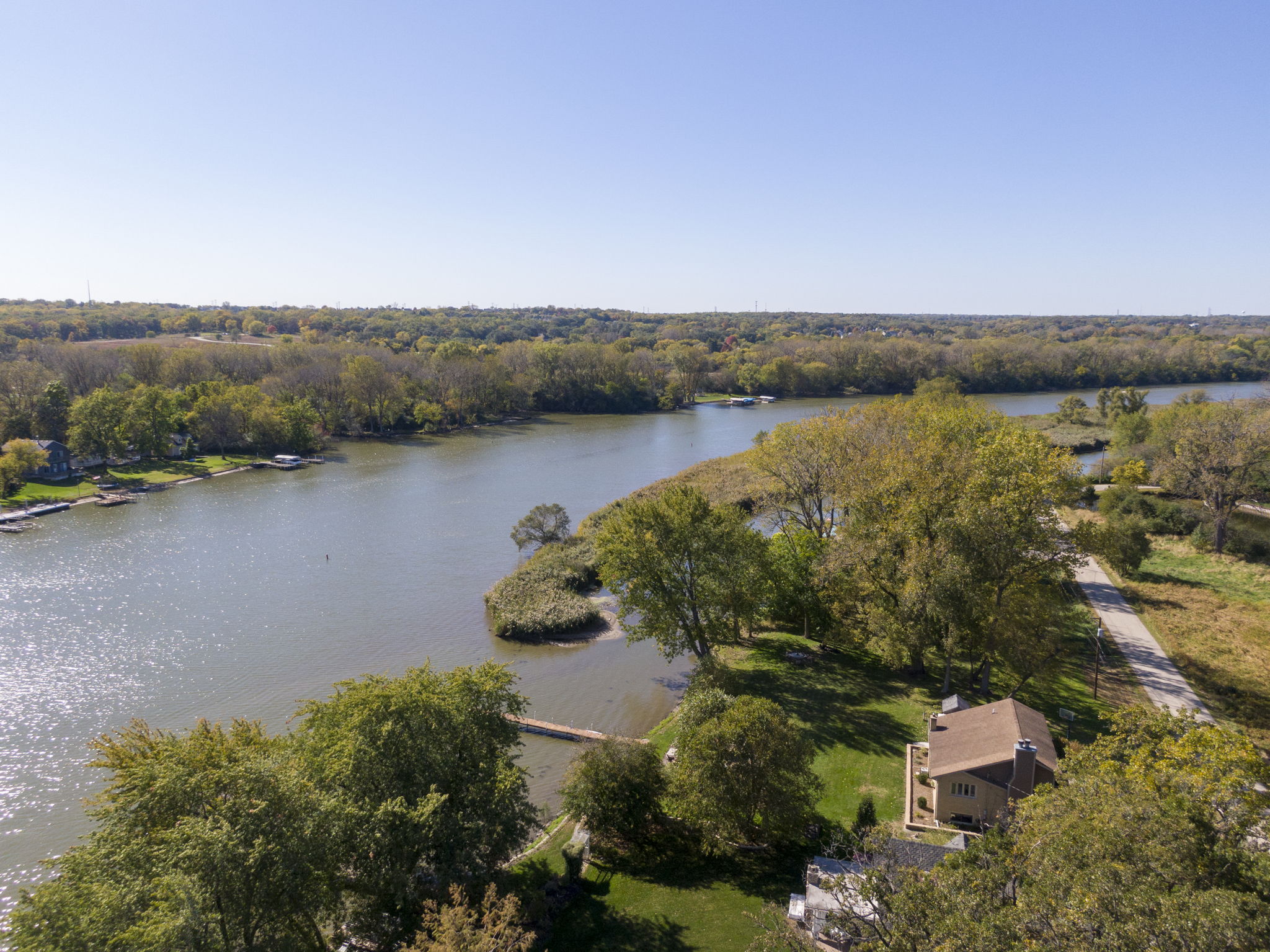 116 Park Dr, Port Barrington, IL 60010, US Photo 4