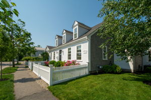 60 Summer St, Cohasset, MA 02025, USA Photo 8