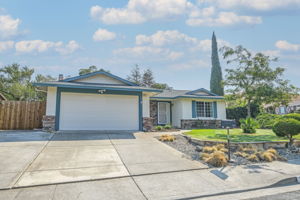 2251 Santa Maria Dr, Pittsburg, CA 94565, USA Photo 3