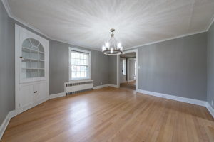 165 Robin Rd, West Hartford, CT 06119, USA Photo 14
