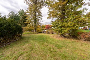 165 Robin Rd, West Hartford, CT 06119, USA Photo 52