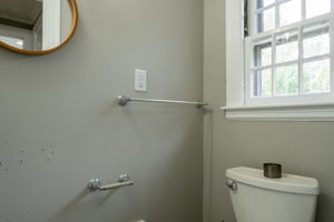 165 Robin Rd, West Hartford, CT 06119, USA Photo 22