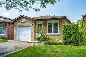13 Wheatfield Rd, Brampton, ON L6X 2V4, Canada Photo 3