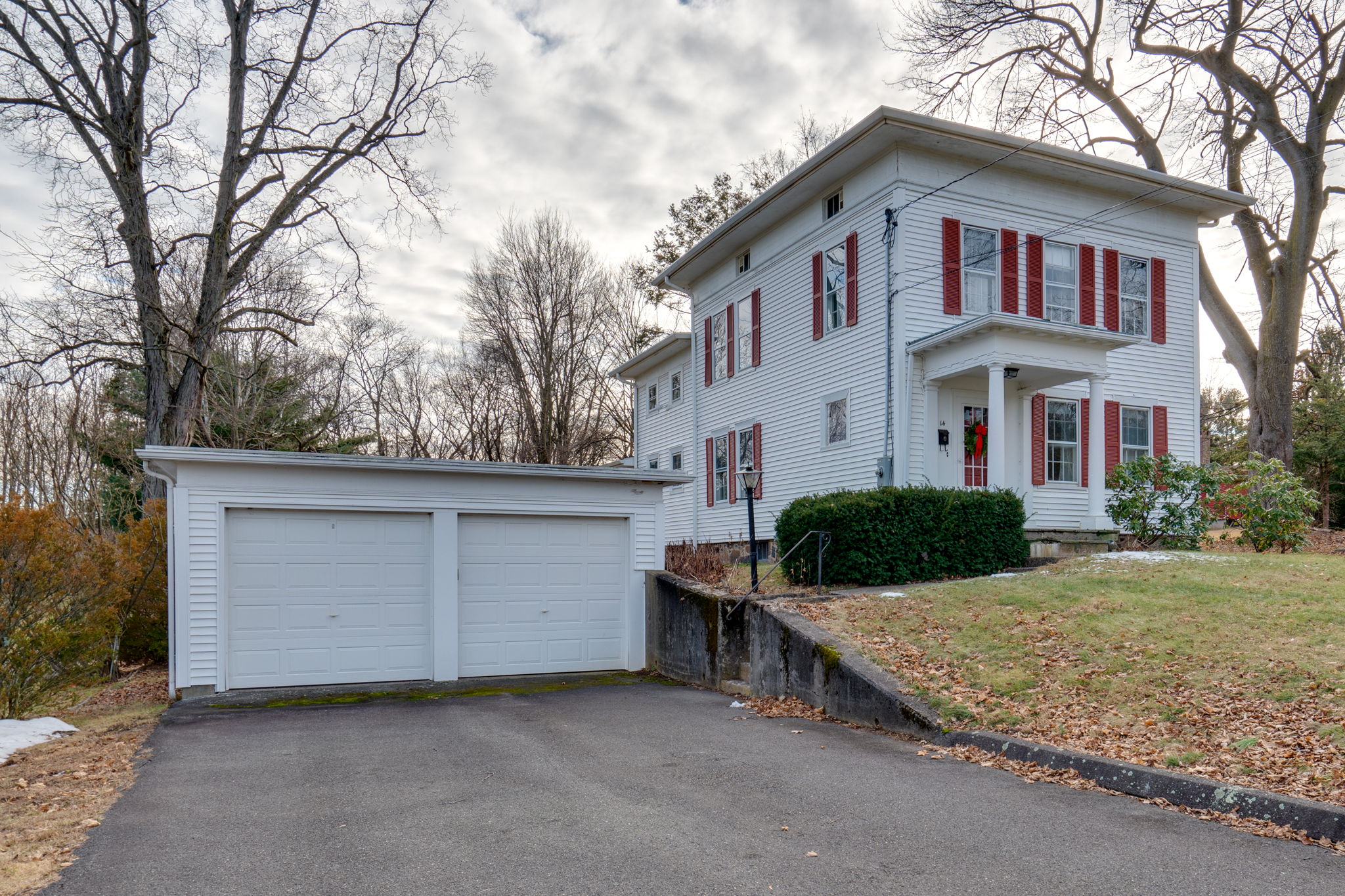 14 Robbins Rd, Berlin, CT 06037, US Photo 1