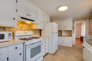 14 Robbins Rd, Berlin, CT 06037, US Photo 26