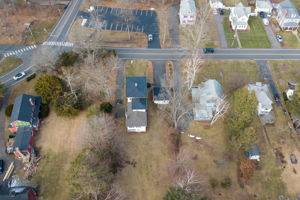 14 Robbins Rd, Berlin, CT 06037, US Photo 8