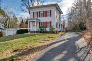 14 Robbins Rd, Berlin, CT 06037, US Photo 2