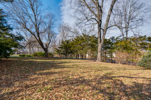 14 Robbins Rd, Berlin, CT 06037, US Photo 65