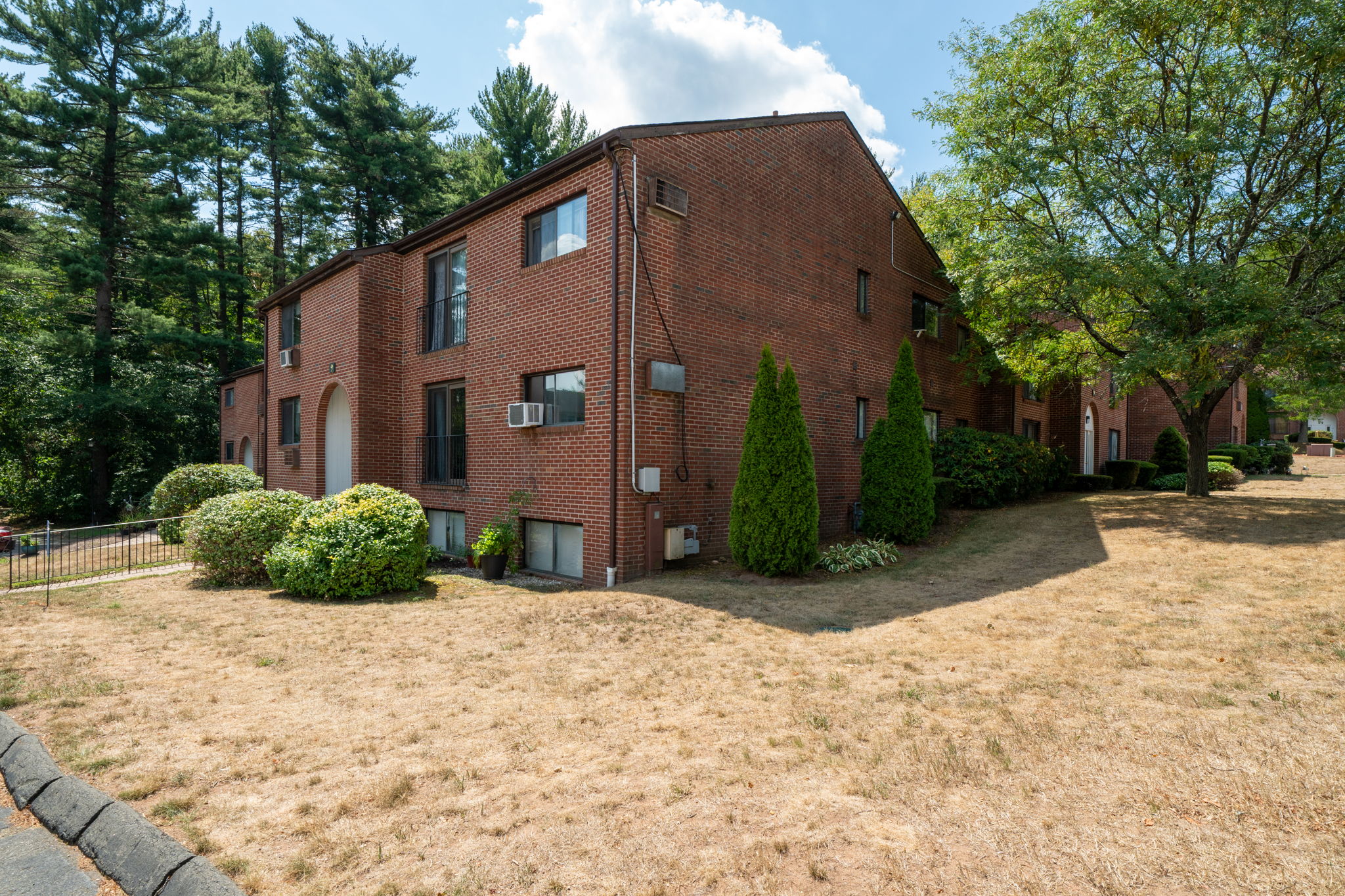 500 Darling St Unit 9F, Southington, CT 06489, US Photo 19