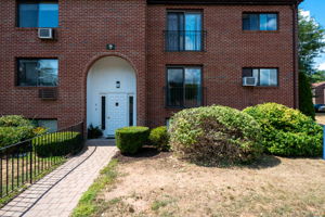 500 Darling St Unit 9F, Southington, CT 06489, US Photo 0