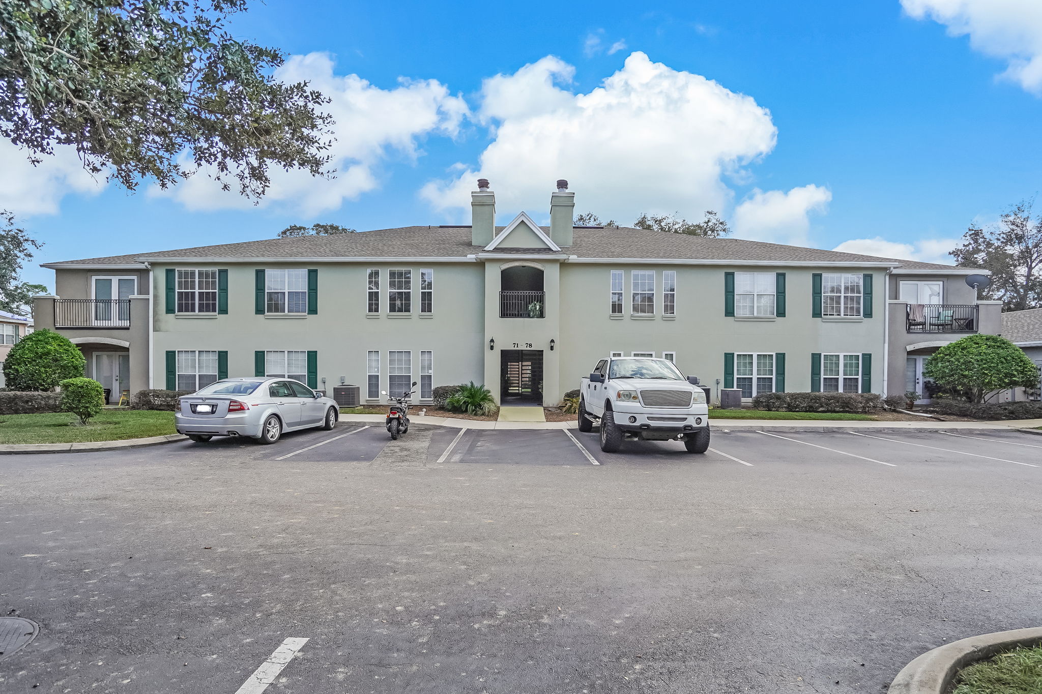 Welcome to 75 Jardin De Mer Place