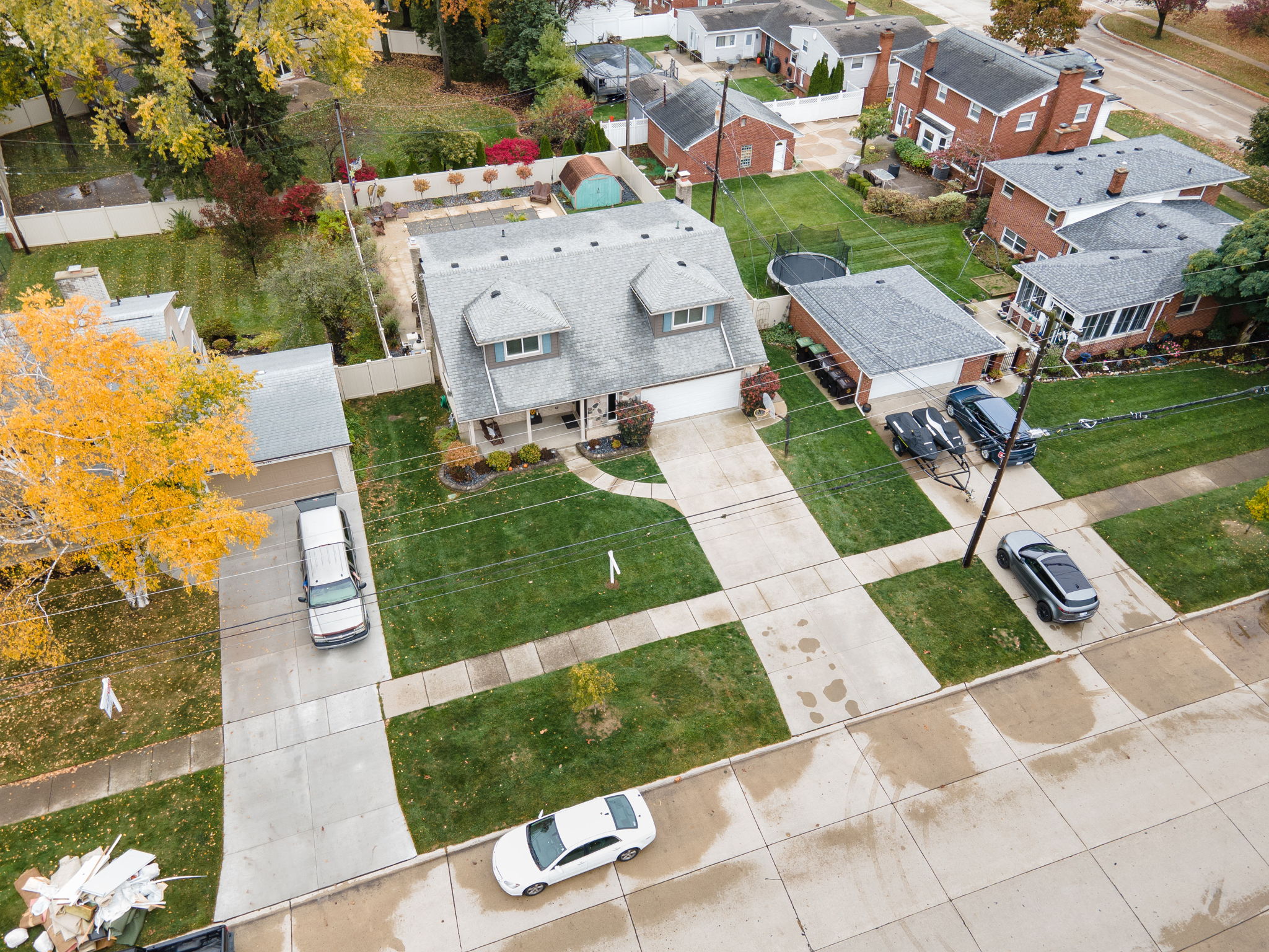 2191 Edsel St, Trenton, MI 48183 Michigan Video Tours