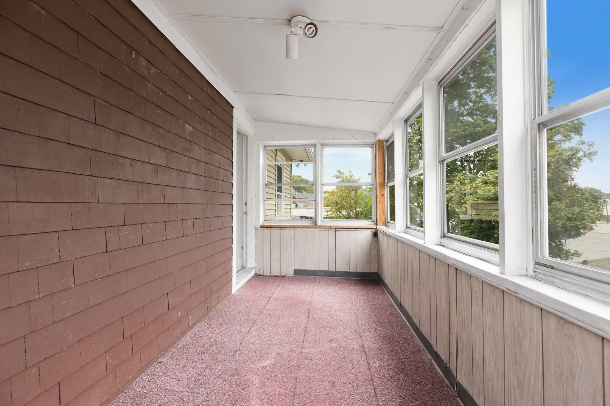 15 Ring Ave, Quincy, MA 02169, USA Photo 29