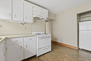 15 Ring Ave, Quincy, MA 02169, USA Photo 29